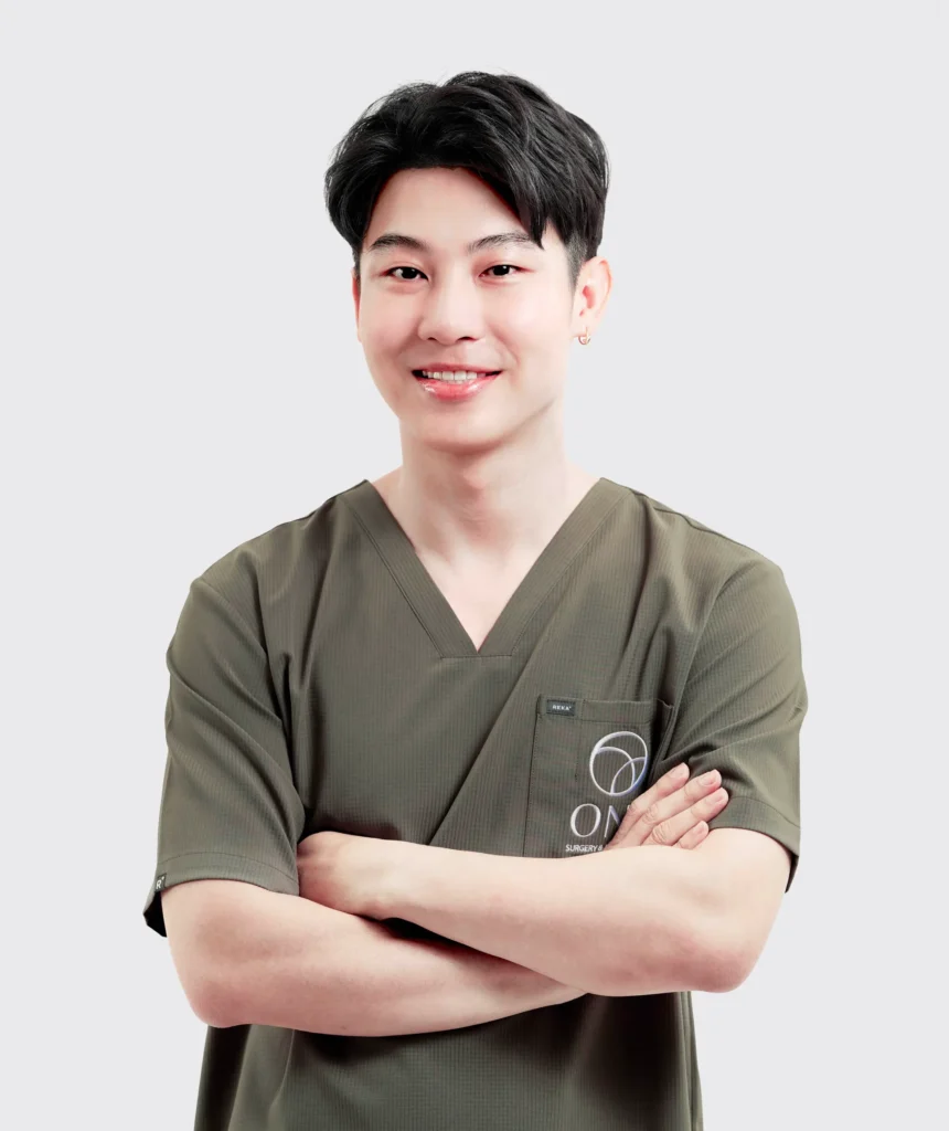 นพ.พัชรศักดิ์ ชุติปัญญาภรณ์ 2