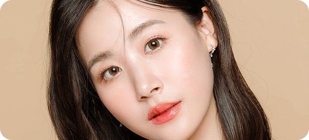 ยกริมฝีปาก